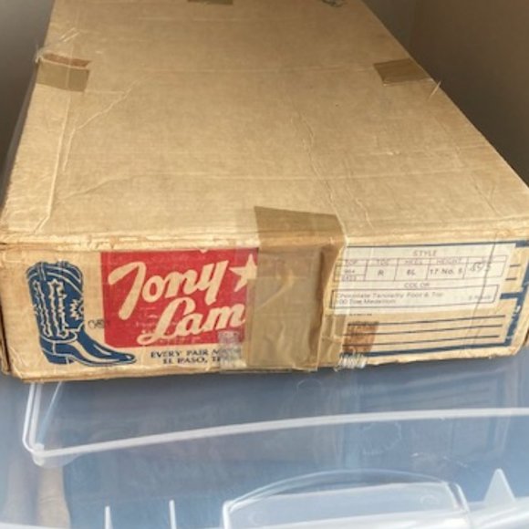 VINTAGE TONY LAMA COWBOY BOOTS mens 9.5 Excellent - Picture 2 of 15